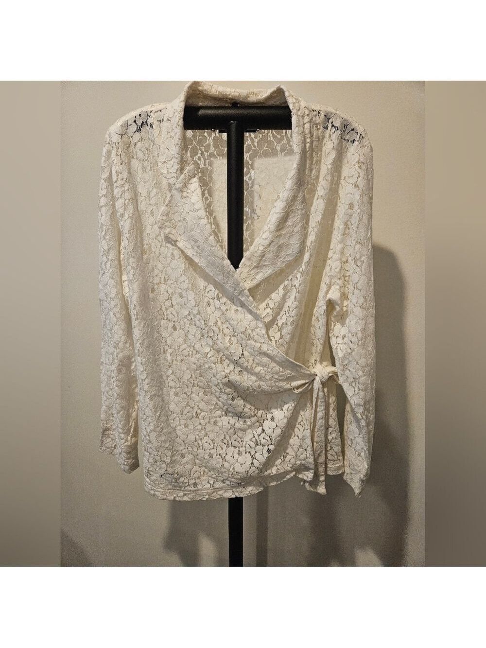 DENNIS BY DENNIS BASSO WOMEN'S IVORY LACE WRAP SIDE TIE BLOUSE SIZE LARGE